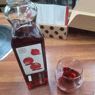 [바이윙클] 페르시아 유기농 석류 착즙주스 750ml 2병 + 선물박스 세트 — 5점을 준 리뷰어가 2022년 3월 올린 사용 사진