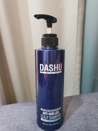 다슈코리아 다슈 데일리 단백질 한방 두피 골드 샴푸 500ml — 5점을 준 리뷰어가 2021년 4월 올린 사용 사진