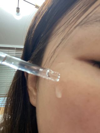 체르엠 스템앤셀 비타민 브라이트닝 에센스 30ml 1개 — 5점을 준 리뷰어가 2021년 12월 올린 사용 사진