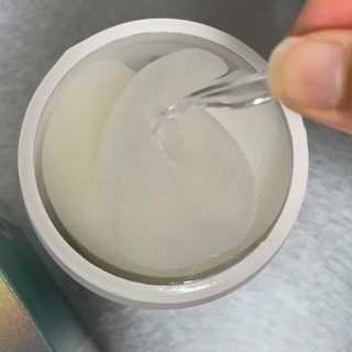 리더스코스메틱 리더스 카밍 바이오틱스 퀵 수딩 패드 — 4.5점을 준 리뷰어가 2022년 8월 올린 사용 사진