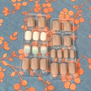 데싱디바 매직프레스 레귤러 스퀘어_6종 중 택 1 — 4점을 준 리뷰어가 2021년 9월 올린 사용 사진