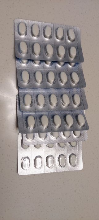 [경남제약헬스케어]케어플러스 관절엔 MSM 1000mg 60정/1개월분/관절/뼈/연골 영양/비타민D+아연/1일2정 — 4점을 준 리뷰어가 2024년 1월 올린 사용 사진