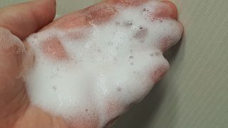 르핸스 퍼포밍 5 샴푸 비반트 포렛/베티버 포그 — 5점을 준 리뷰어가 2022년 12월 올린 사용 사진