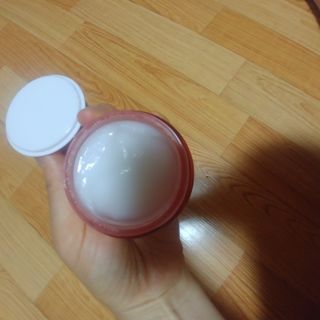 아이앤립 / EYENLIP 아이앤립 연어오일 리바이탈라이징 토너+앰플+크림 3종 세트 — 5점을 준 리뷰어가 2021년 6월 올린 사용 사진