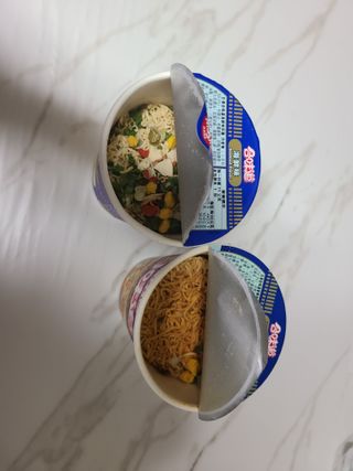 NISSIN 닛신 컵누들  4종 - 씨푸드오리지날, 씨푸드 스파이시, 씨푸드 커리, 씨푸드 XO소스 — 5점을 준 리뷰어가 2022년 4월 올린 사용 사진