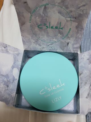 리즐리 씨슬릭 톤업 쿨링 쿠션 15g — 5점을 준 리뷰어가 2021년 7월 올린 사용 사진