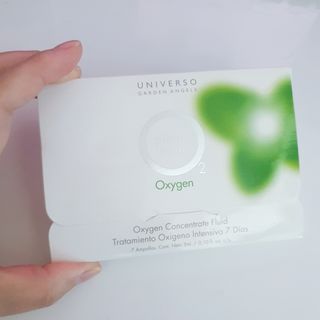 유니베르소 산소앰플 7일 집중케어 앰플 — 5점을 준 리뷰어가 2021년 4월 올린 사용 사진