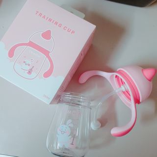 유비맘 트라이탄 코니빨대컵_컬러 랜덤 발송 — 5점을 준 리뷰어가 2021년 1월 올린 사용 사진