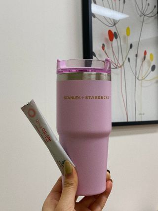 [모마네] 이너뷰티 히알루론산 비오틴 코큐텐 저분자피쉬콜라겐 - 3 g 30포 ★석류맛 — 5점을 준 리뷰어가 2021년 12월 올린 사용 사진