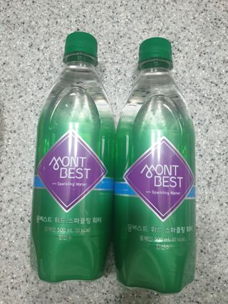 몽베스트 Montbest with Sparkling water Plain 20병 — 5점을 준 리뷰어가 2021년 11월 올린 사용 사진