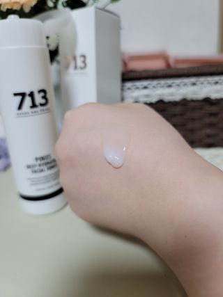 [세븐원쓰리 713] 토너 하나만으로도 피부회복 흡수촉촉 몽글토너 — 4.5점을 준 리뷰어가 2021년 11월 올린 사용 사진