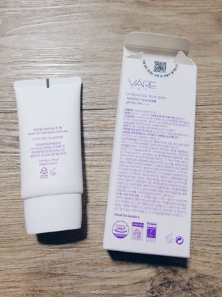 바르셀 톤업 무기자차 자외선차단제 순한 선크림 인텐시브 선 젠 50ml — 5점을 준 리뷰어가 2021년 11월 올린 사용 사진