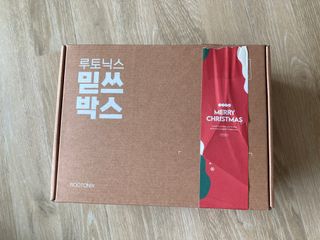루토닉스 믿쓰박스 볼륨부스터 두피 홈케어 솔루션 — 4.5점을 준 리뷰어가 2021년 12월 올린 사용 사진