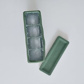 니디즈 포트아이스 2단 밀폐 실리콘 얼음틀 — 3점을 준 리뷰어가 2023년 1월 올린 사용 사진