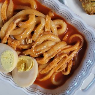 [푸딩팩토리] 요즘누들떡볶이540g + 매콤누들떡볶이 470g — 5점을 준 리뷰어가 2022년 9월 올린 사용 사진