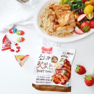 굽네몰 [굽네] 소스가 맛있는 닭가슴살 슬라이스 4종 — 5점을 준 리뷰어가 2021년 5월 올린 사용 사진