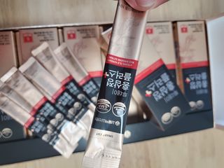 서울약사신협_투데이홍삼정플러스스틱_10g x 60포 — 5점을 준 리뷰어가 2021년 7월 올린 사용 사진