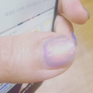 데싱디바 글레이즈 젤네일 그라데이션 네일_5종 중 택 1 — 4점을 준 리뷰어가 2021년 8월 올린 사용 사진