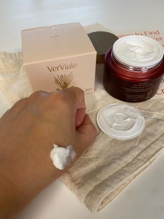 베르비아떼 레드파인 타이트닝 크림 50ml — 5점을 준 리뷰어가 2023년 7월 올린 사용 사진