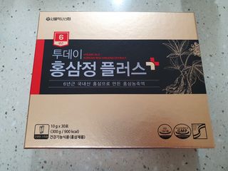 서울약사신협_투데이홍삼정플러스스틱_10g x 30포 — 5점을 준 리뷰어가 2021년 6월 올린 사용 사진