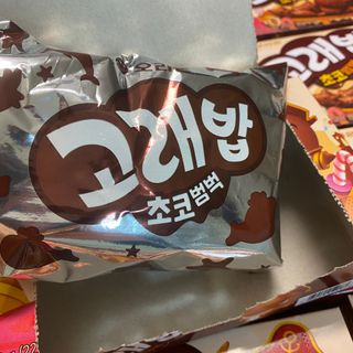 고래밥초코범벅 고래밥 초코범벅 — 5점을 준 리뷰어가 2021년 11월 올린 사용 사진