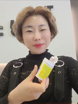 컬처렐 LGG 유산균 이뮨 디펜스 28정 — 5점을 준 리뷰어가 2021년 2월 올린 사용 사진