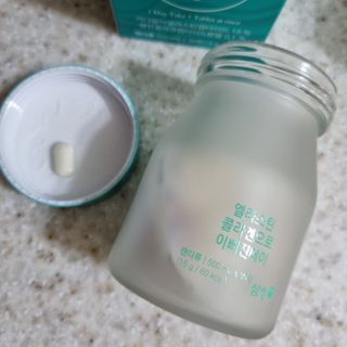 체인미 엘라스틴 콜라겐으로 이뻐진데이 500mg x 30정 — 3점을 준 리뷰어가 2021년 12월 올린 사용 사진