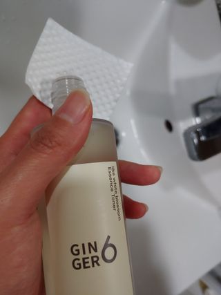 GINGER6 라이크 화이트 블라썸 에센스 토너 — 5점을 준 리뷰어가 2021년 12월 올린 사용 사진