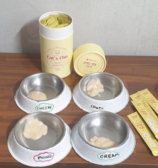 페페로니 잘 먹는 캣츄 - 무항생제 닭고기 24개입 — 4점을 준 리뷰어가 2021년 7월 올린 사용 사진