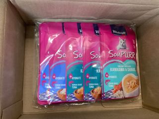 비타크래프트 고양이 수프 50g 3가지맛 x4팩씩 총 12팩 — 5점을 준 리뷰어가 2021년 10월 올린 사용 사진