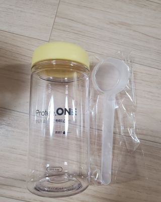 프로티원 단백질쉐이크 곡물맛 2주분 1통+보틀 — 5점을 준 리뷰어가 2021년 4월 올린 사용 사진