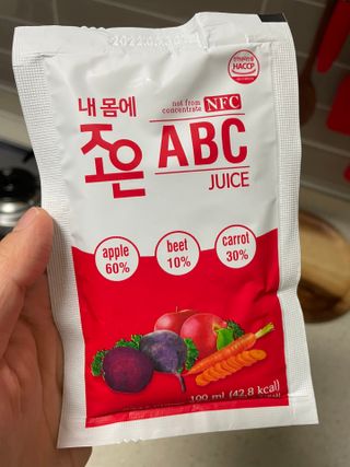 농업회사법인조은 내 몸에 조은 ABC 주스 — 3.5점을 준 리뷰어가 2021년 10월 올린 사용 사진