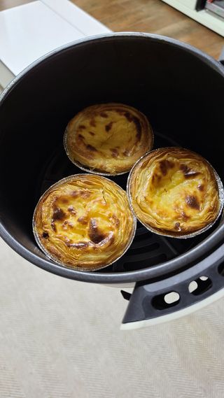 디앙뜨 포르투갈 에그타르트 오리지널 맛+패션후르츠+초콜릿타르트 맛 중 택1 — 5점을 준 리뷰어가 2021년 8월 올린 사용 사진