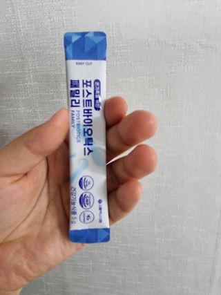 서울약사신협_포스트바이오틱스패밀리_5g x 100포 — 5점을 준 리뷰어가 2021년 3월 올린 사용 사진