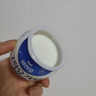 매일바이오 그릭요거트 오리지널 플레인 4개, 로스터리 커피믹스 4개 — 5점을 준 리뷰어가 2021년 12월 올린 사용 사진