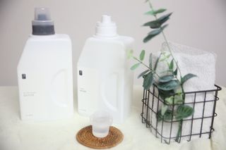 [생활공작소] 섬유유연제 + 세탁세제 1.5L 릴리향 — 5점을 준 리뷰어가 2021년 2월 올린 사용 사진