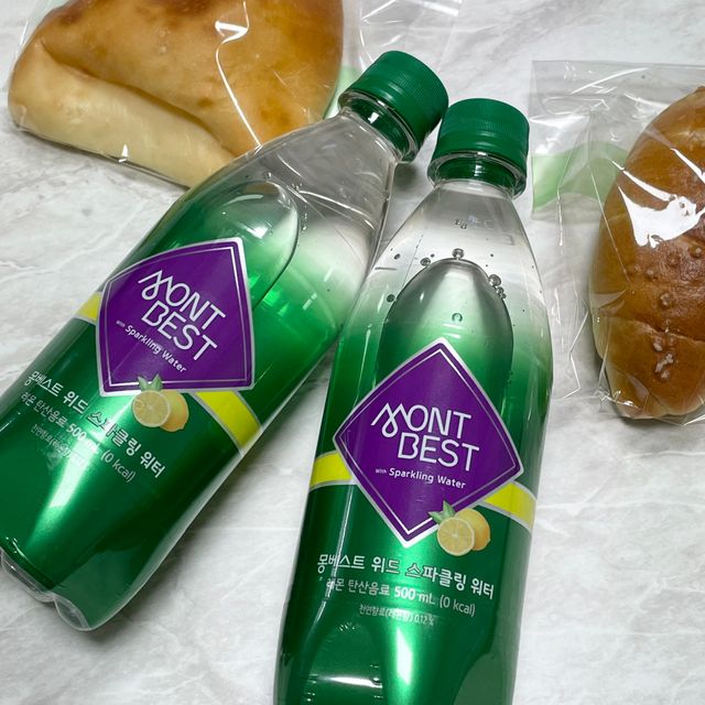 Montbest with Sparkling water Lemon OR Lime 20병(랜덤) 리뷰 사진