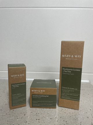 마리엔메이 센서티브 수딩 젤 크림 + 어성초 티트리 추출물 세럼 + 어성초 티트리 모공 클렌징 폼 — 5점을 준 리뷰어가 2021년 8월 올린 사용 사진