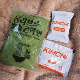클린24시간 올리브발효곤약면 시원김치면 1세트-(3봉) — 5점을 준 리뷰어가 2023년 11월 올린 사용 사진
