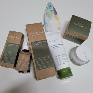 마리엔메이 센서티브 수딩 젤 크림 + 어성초 티트리 추출물 세럼 + 어성초 티트리 모공 클렌징 폼 — 5점을 준 리뷰어가 2021년 8월 올린 사용 사진