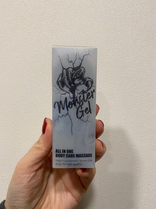 [바록스] 류현진 올인원 바디릴렉싱 몬스터겔 50ml — 5점을 준 리뷰어가 2021년 3월 올린 사용 사진