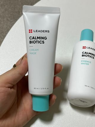 리더스코스메틱 리더스 카밍 바이오틱스 #1등 진정 기획세트 [에센스 워터150ml + 크림 마스크80ml] — 5점을 준 리뷰어가 2022년 10월 올린 사용 사진