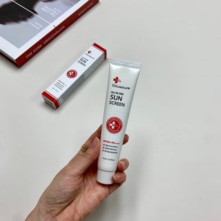 닥터셀멜로 셀멜로 올인원 선스크린 — 5점을 준 리뷰어가 2021년 6월 올린 사용 사진
