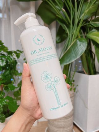 [닥터문] 센텔라 시카케어 화이트머스크 바디워시 1000ml — 4점을 준 리뷰어가 2023년 6월 올린 사용 사진