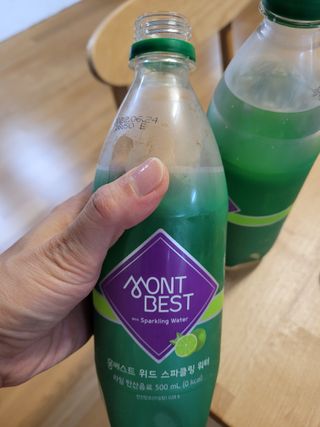 몽베스트 Montbest with Sparkling water Lime20병 — 5점을 준 리뷰어가 2021년 10월 올린 사용 사진