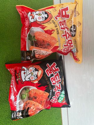 삼양냉동 [삼양] 불닭참치마요구운주먹밥+불닭볶음김치구운주먹밥 2세트구성 — 5점을 준 리뷰어가 2021년 2월 올린 사용 사진