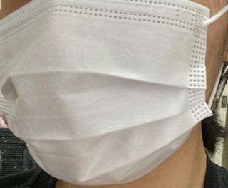 [엠메이데이] 엠쉴드 마스크KF-AD 화이트 50EA — 5점을 준 리뷰어가 2022년 2월 올린 사용 사진