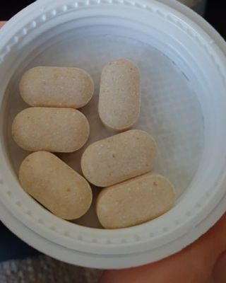 프리마인 평생 써야하는 관절의 건강을 위한 완벽설계 솔루션 관절n마디케어 플러스 120정 — 5점을 준 리뷰어가 2021년 10월 올린 사용 사진