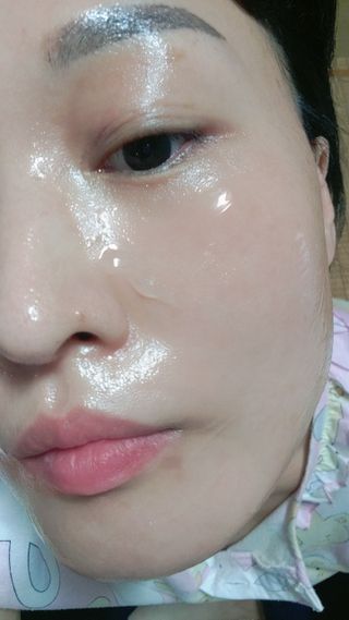 [NEW_버진팜스 푸딩수딩] 투명 푸딩젤이 선사하는 빠른 진정과 깨끗한 피부결 정돈 — 5점을 준 리뷰어가 2021년 9월 올린 사용 사진