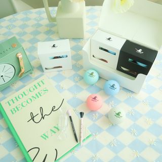 더위치골프(thewitchgolf) 프리미엄 골프 공 더위치골프 매트 펄 컬러의 3피스볼 더위치골프 골프볼 선물세트 — 5점을 준 리뷰어가 2023년 9월 올린 사용 사진